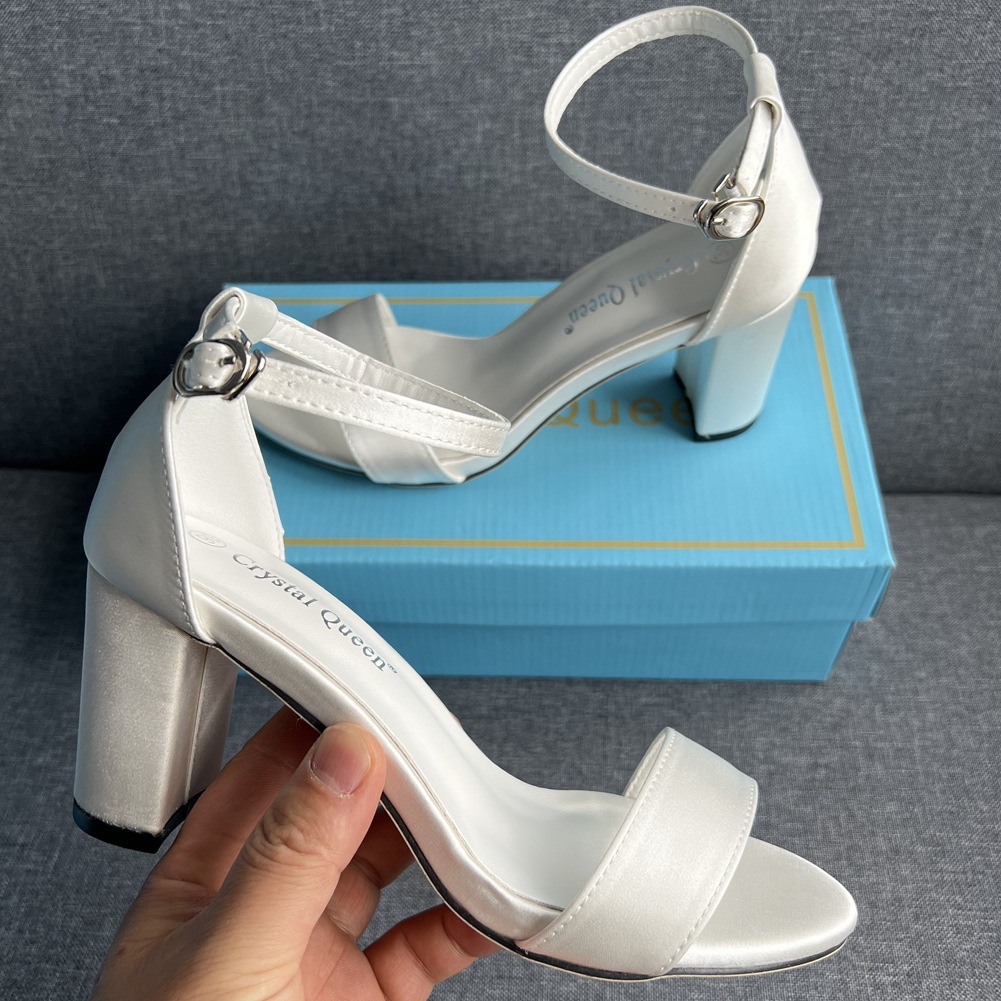 Chaussures grande taille pour  - Women'S Formal Wear To A Wedding avis et prix